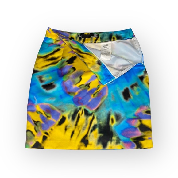new Love Moschino ❤︎ Time Warp Psychedelic Tie Dye Print Mini Skirt ❤︎ Size 4 - Picture 7 of 17